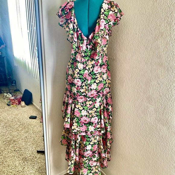 WOMEN’S WAYF PINK FLORAL DROP WAIST RUFFLE TIERED DRESS SIZE S - Picture 3 of 6